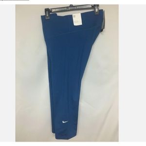 NIKE One Plus Size Cropped Leggings Court blue DD0344-476 1X-3X  NWT $50